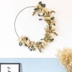 Tout neuf 👏 Réconciliation Végétale Décoration De Jardin Couronne De Fleurs Séchées Henriette Diamètre 30cm 🧨